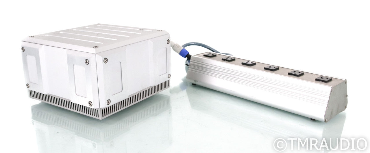 IsoTek GII Titan AC Power Line Conditioner; w/ Multi-Link 6 way