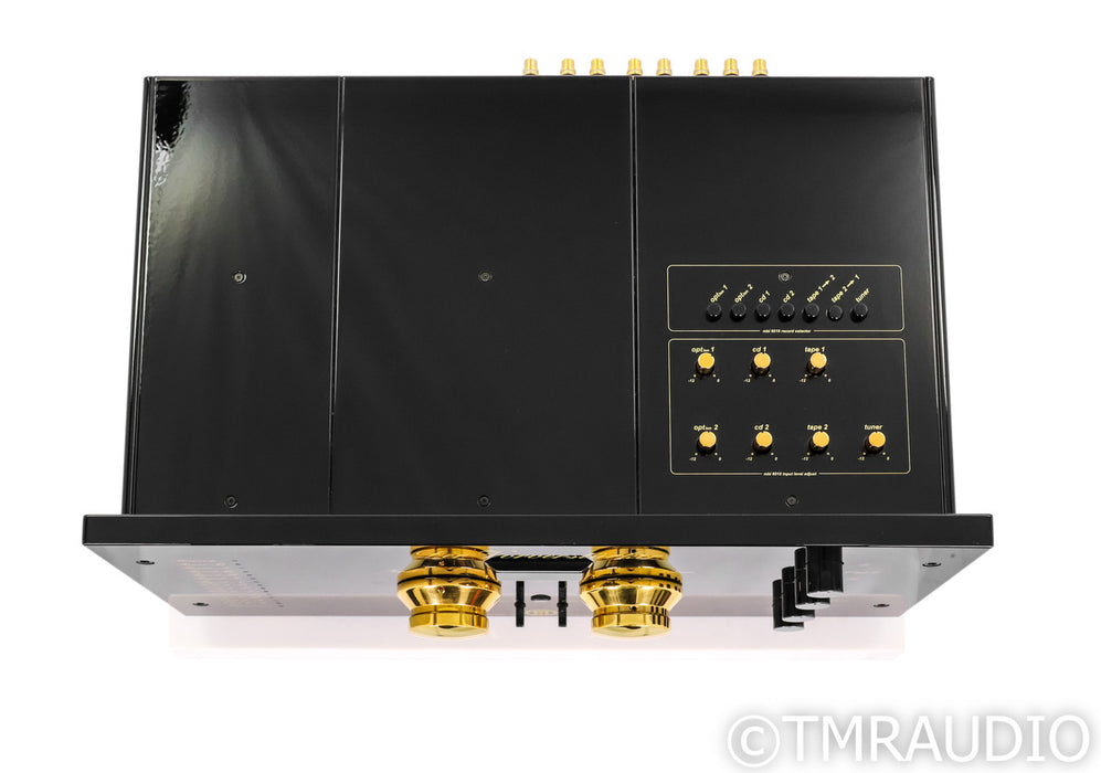 MBL Der Vorverst√§rker 6010 D Stereo Preamplifier; 6010D; Black & Gold
