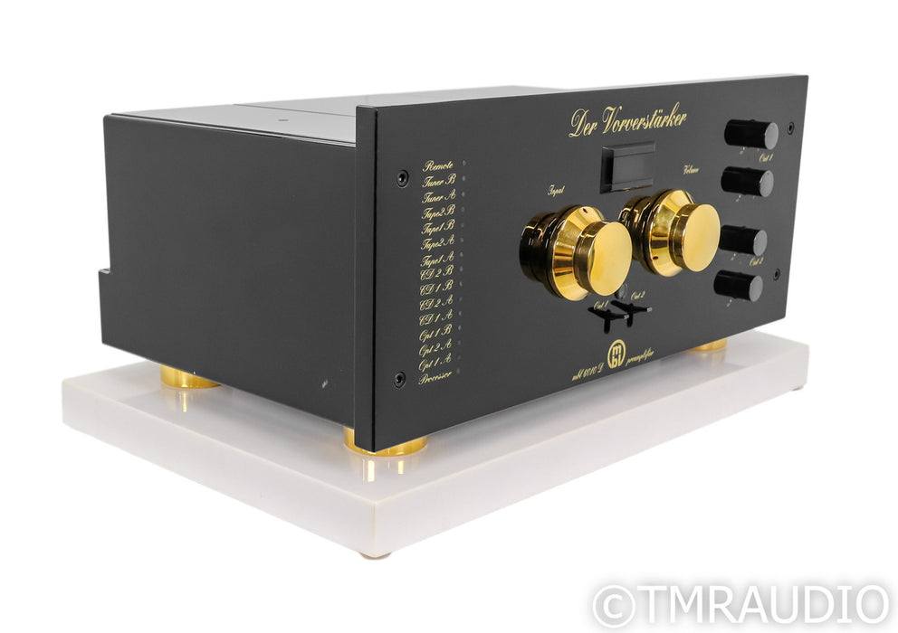 MBL Der Vorverst√§rker 6010 D Stereo Preamplifier; 6010D; Black & Gold