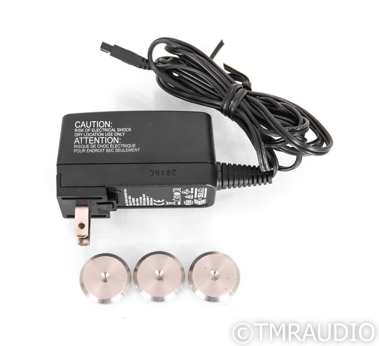 Clearaudio Ovation Turntable; (No Tonearm, No Cartridge)