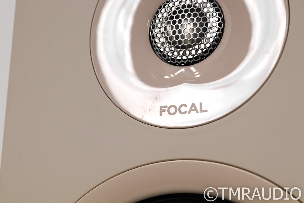 Focal Chora 816 Floorstanding Speakers; Light Wood Pair