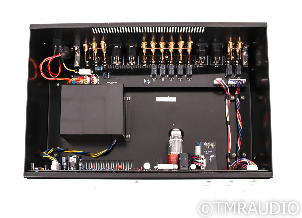 Black Ice Audio Fusion360 Stereo Tube Preamplifier; Remote; F360