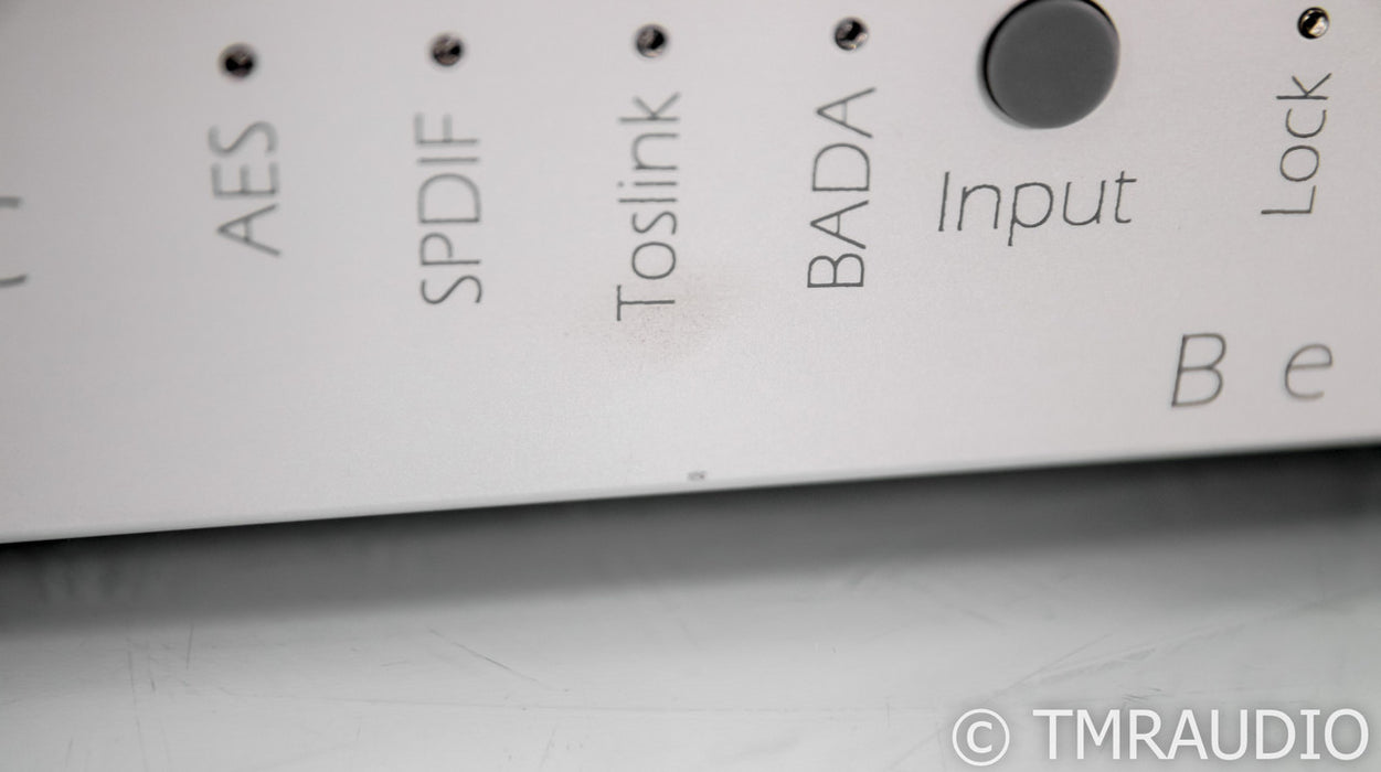 Berkeley Audio Design Alpha DAC D/A Converter; Series 1; Silver; Remote