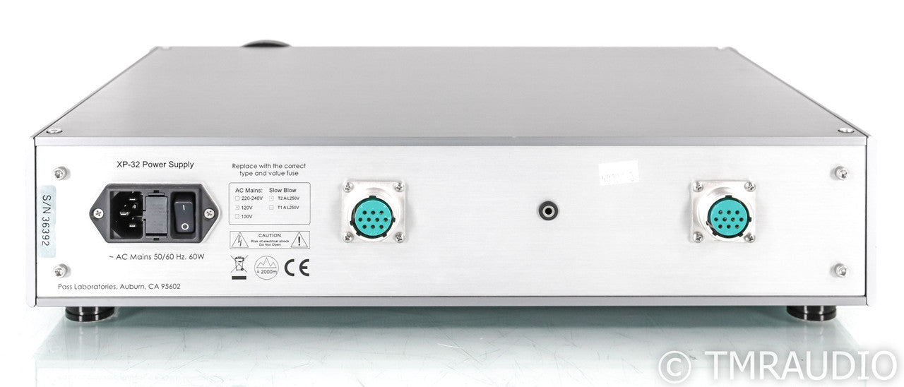 Pass Labs XP-32 Dual-Mono Preamplifier; XP32; Remote