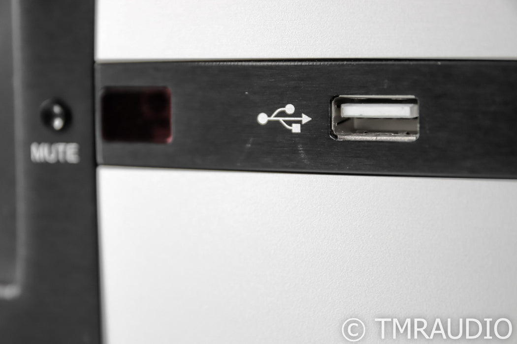 Classe CP-800 Stereo Preamplifier; Remote