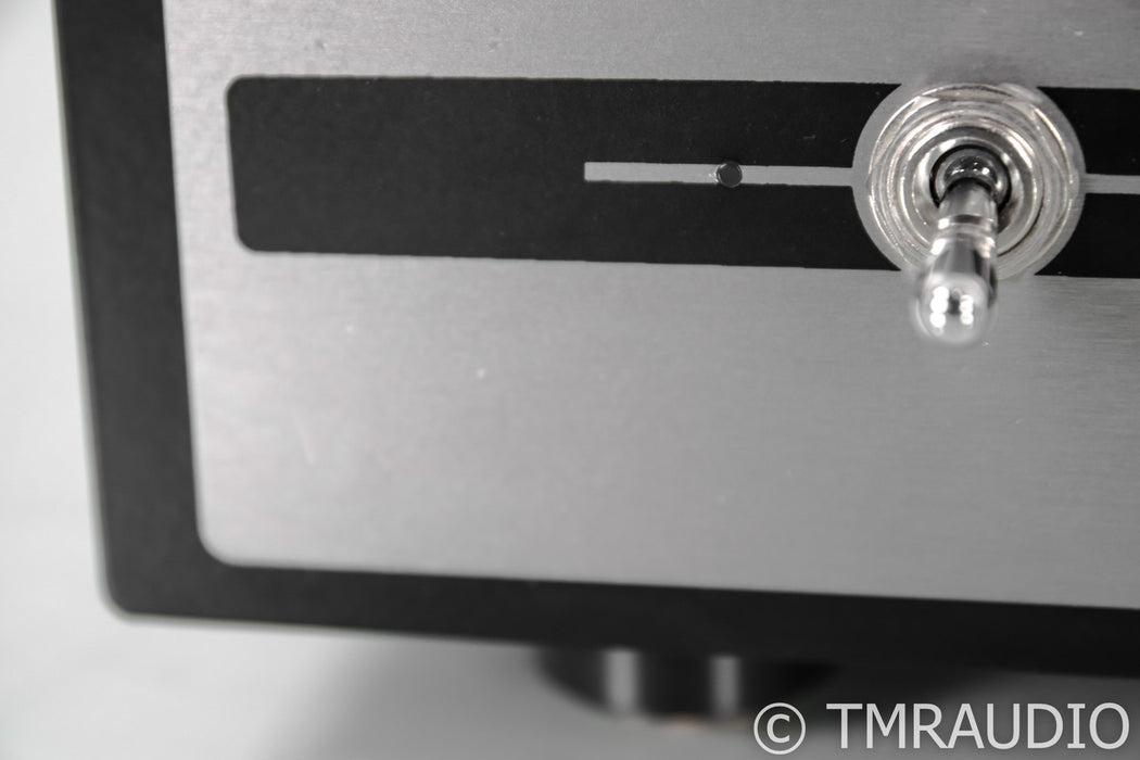 Audio Hungary Qualiton APR 204 Stereo Tube Preamplifier; MM Phono; Remote