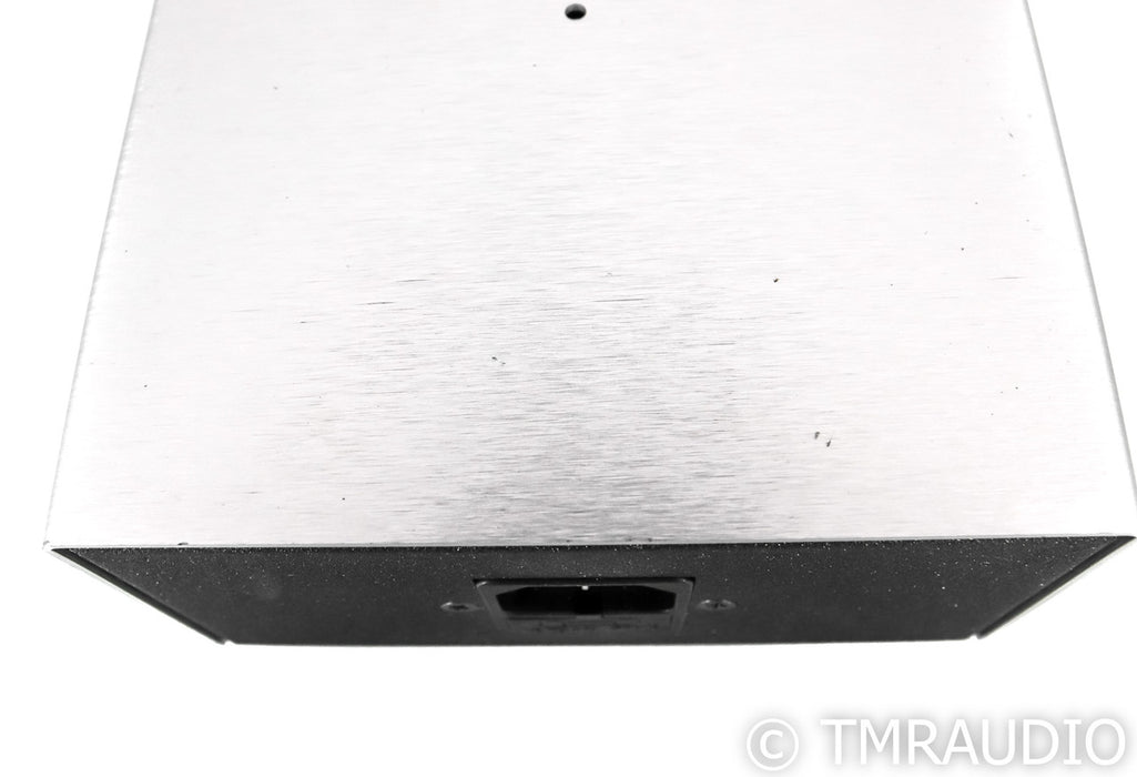 IsoTek Evo3 Mini Mira AC Power Line Conditioner; Silver