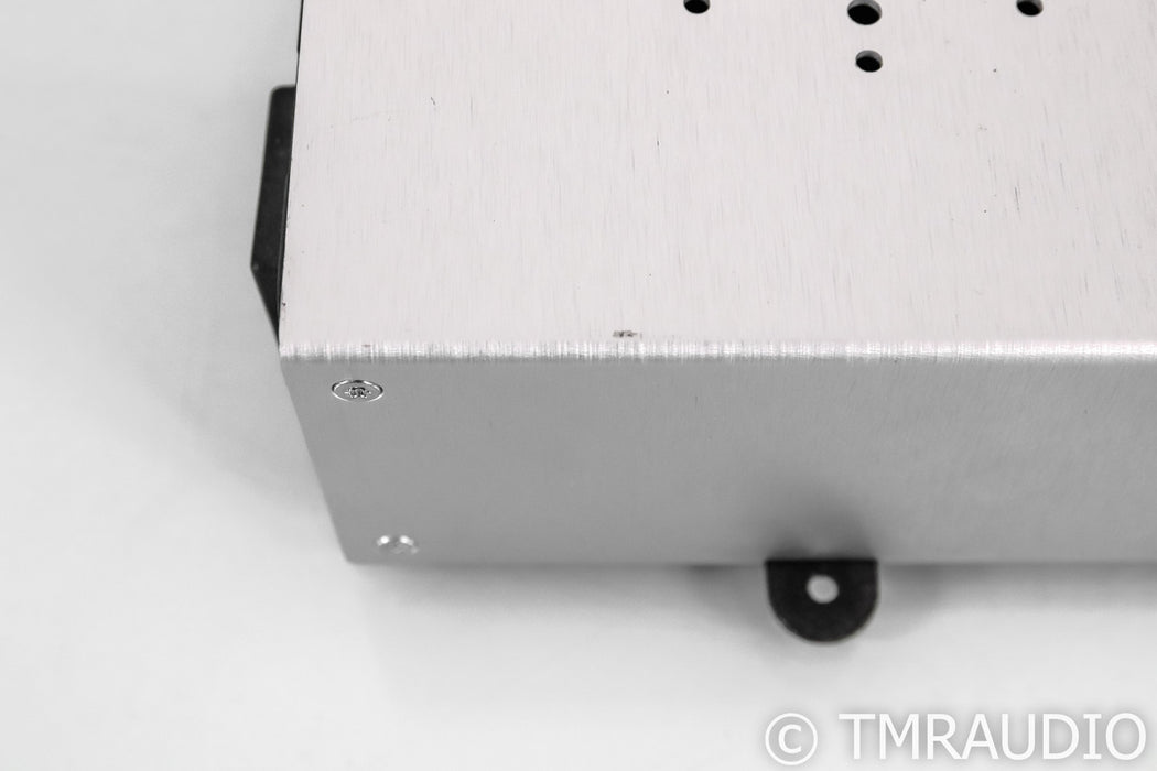 IsoTek Evo3 Mini Mira AC Power Line Conditioner; Silver