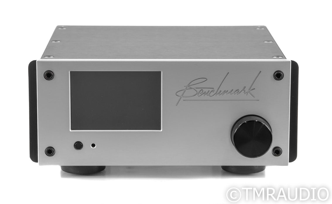 Benchmark LA4 Line Stereo Preamplifier; Black; Remote