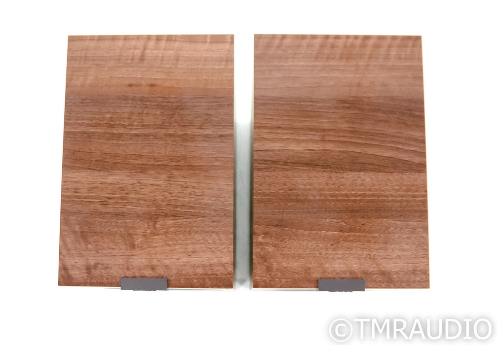 KEF Q150 Bookshelf Speakers; Walnut; Pair