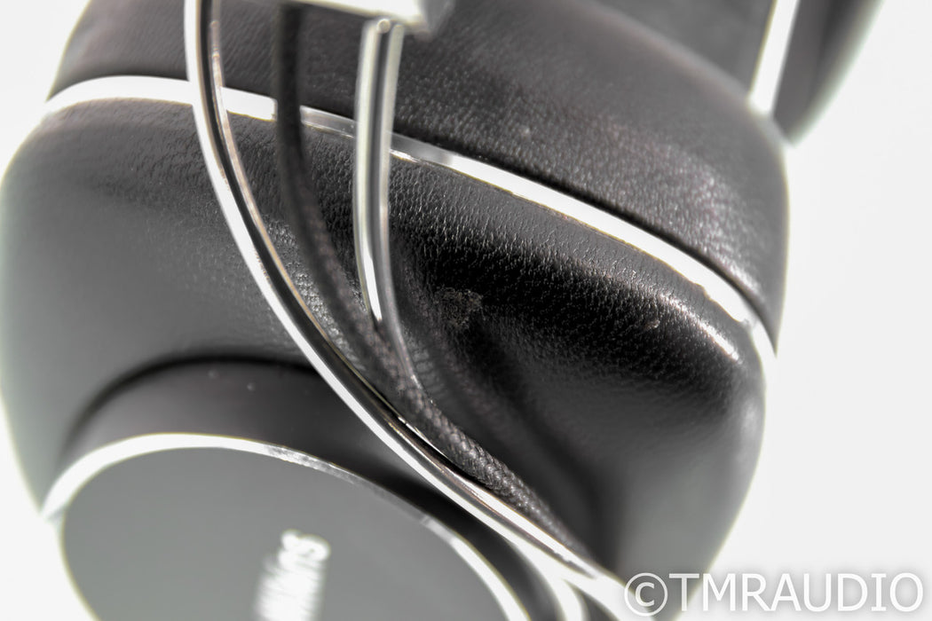 B&W P7 Closed Back Headphones; Black