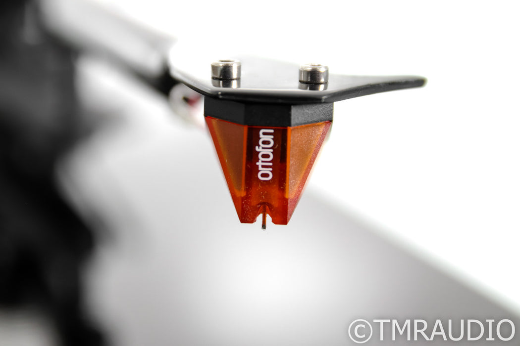 Music Hall MMF-7.3 Belt Drive Turntable; Piano Black; Ortofon 2M Bronze Cartridge