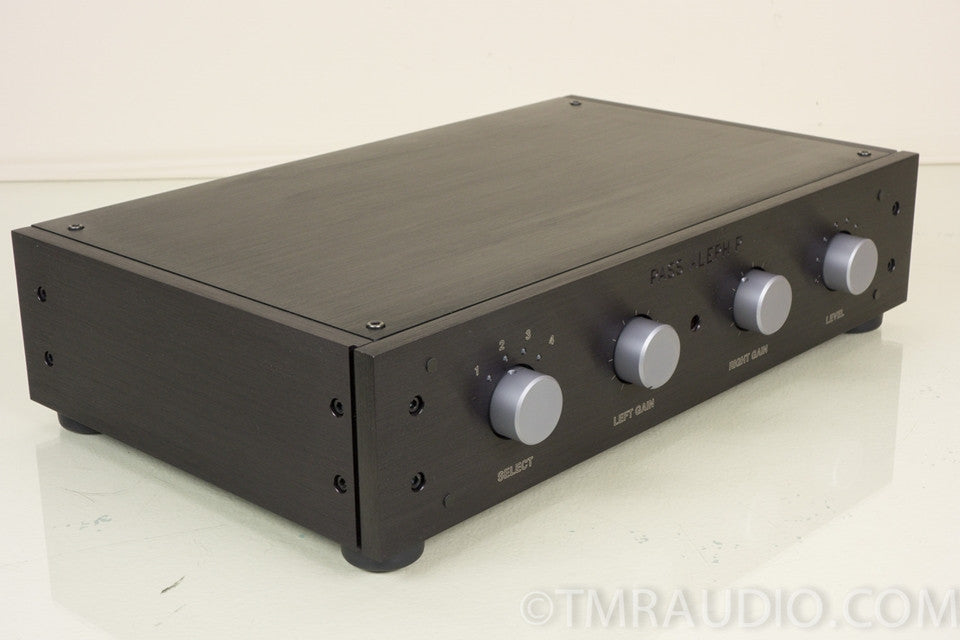 Pass Labs Aleph P Stereo Preamplifier w/ Remote