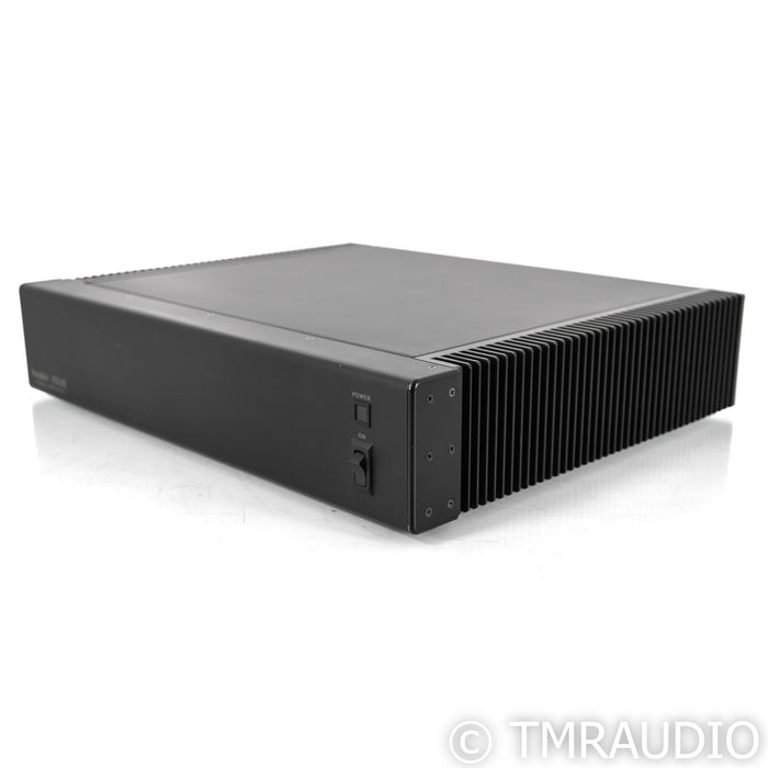 Boulder 102AW Stereo Power Amplifier
