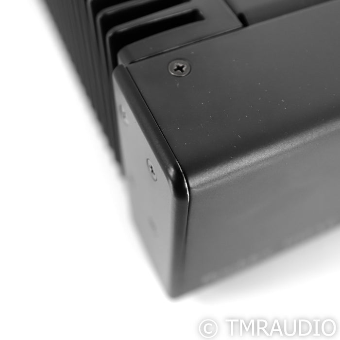 Boulder 102AW Stereo Power Amplifier
