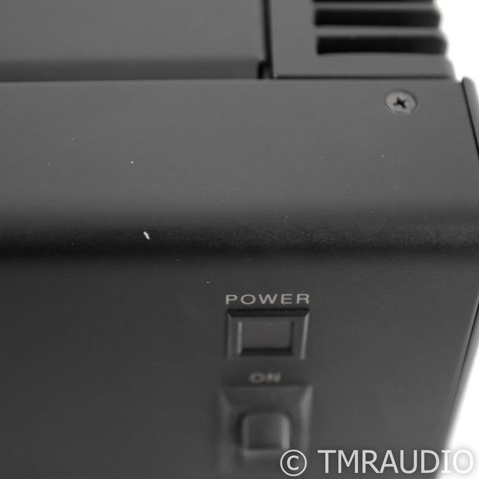 Boulder 102AW Stereo Power Amplifier