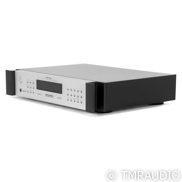 Rotel RT-1082 AM/FM HD Radio Tuner; Sirius; Silver