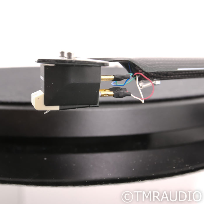 Pro-Ject Debut Carbon EVO Belt-Drive Turntable; Sumiko Rainer MM Cartridge