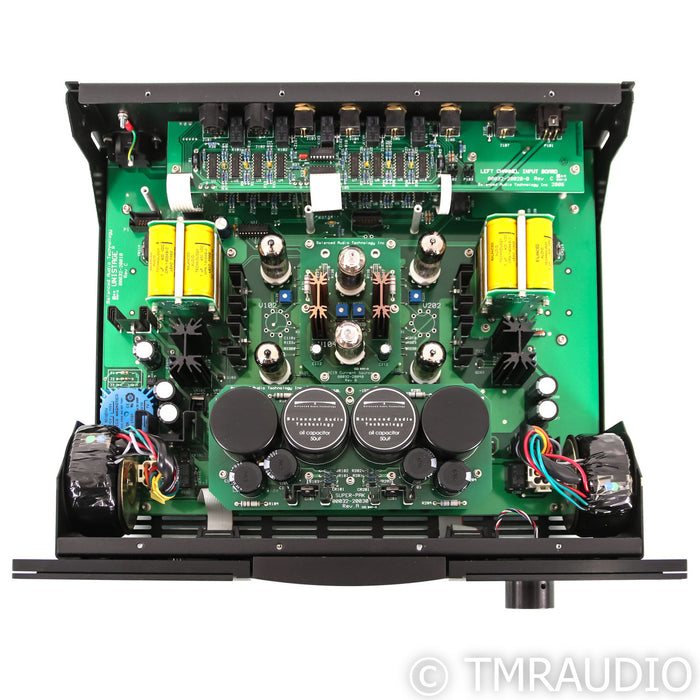BAT VK-32SE Stereo Tube Preamplifier; Black