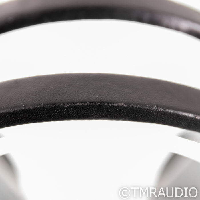 Audio-Technica ATH-AWKT Closed Back Headphones; Kokutan