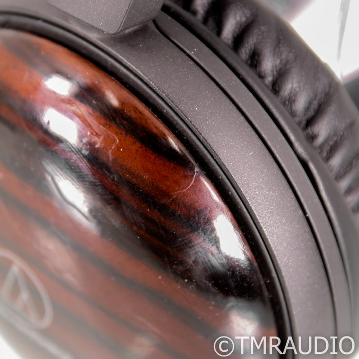 Audio-Technica ATH-AWKT Closed Back Headphones; Kokutan