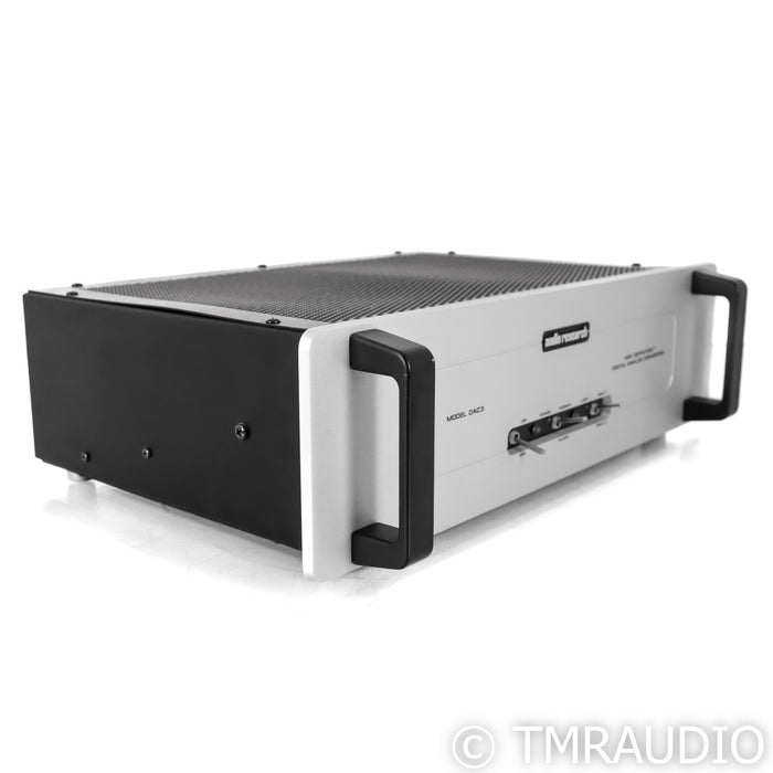 Audio Research DAC3 MKII Tube DAC; D/A Converter; Silver