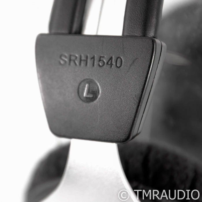 Shure SRH1540 Closed Back Headphones; SRH-1540