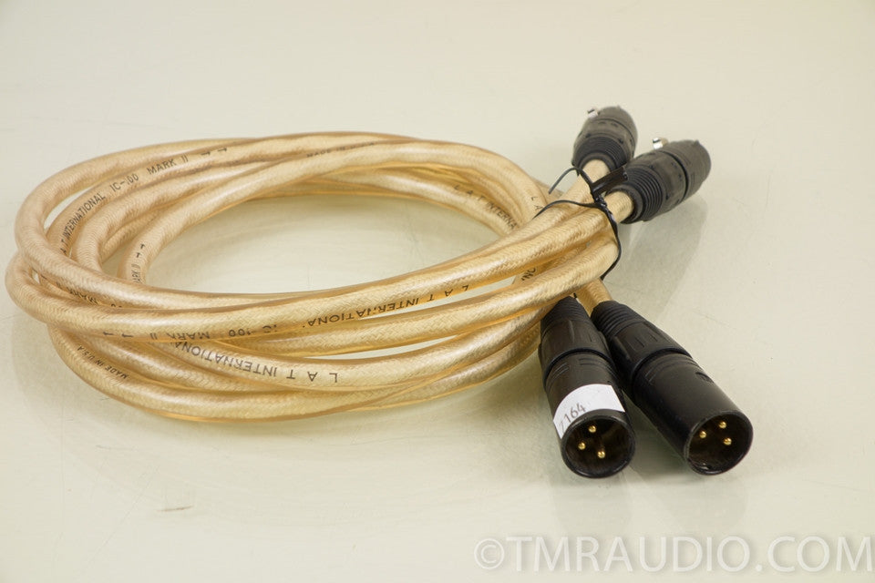 LAT International IC-100 mk ii Balanced Interconnects