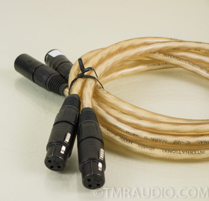 LAT International IC-100 mk ii Balanced Interconnects
