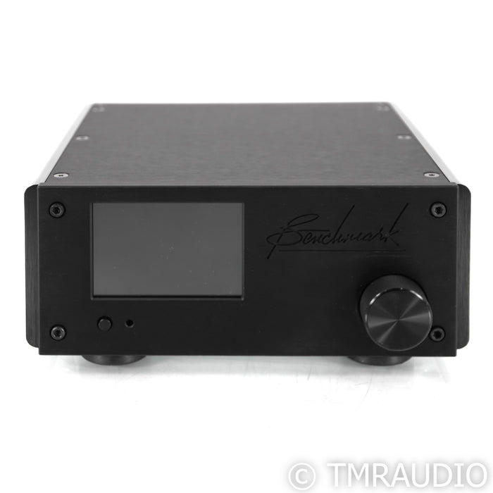 Benchmark LA4 Stereo Preamplifier; Black (Open Box)