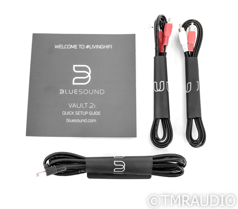 Bluesound VAULT 2i 2TB Network Streamer / CD Ripper; 2TB; White (Open Box)