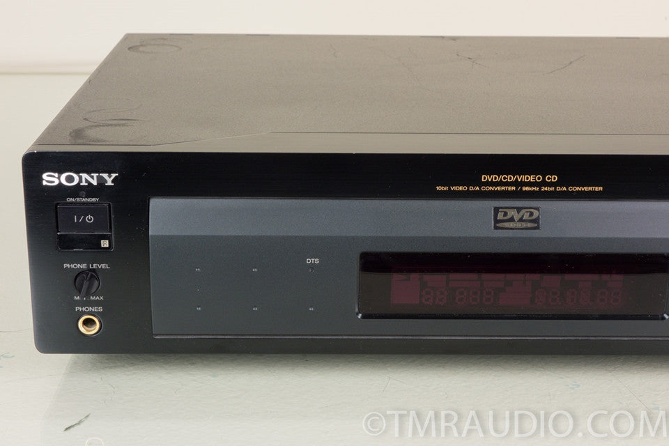 Sony DVP-S7700 CD / DVD Player