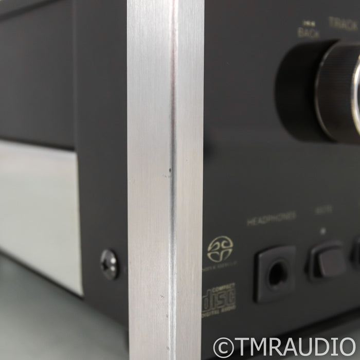 McIntosh MCD550 SACD / CD Player; MCD-550