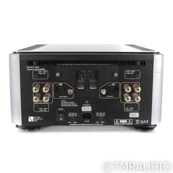 PS Audio BHK Signature 250 Stereo Tube Hybrid Amplifier; Silver