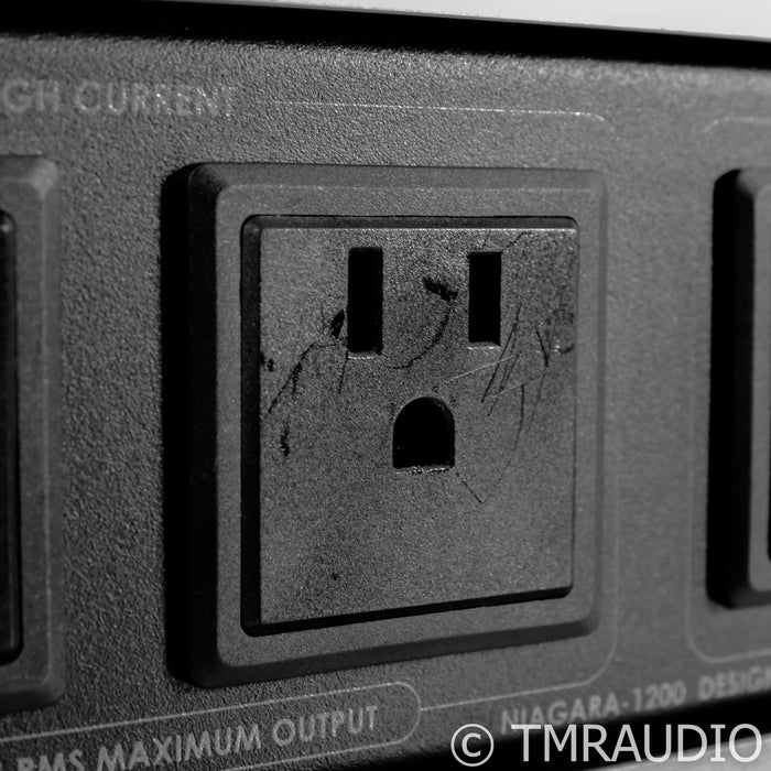 AudioQuest Niagara 1200 AC Power Line Conditioner; Gray