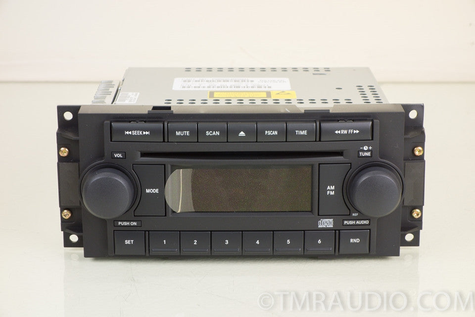 Factory Chrysler AM/FM Radio / CD Player NIB P05064030AL