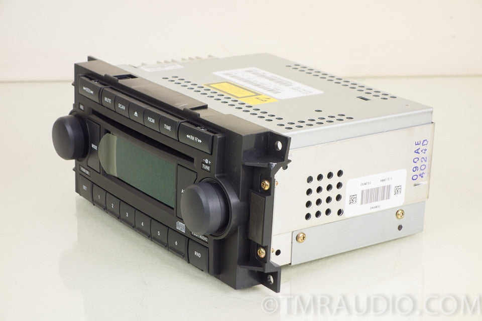Factory Chrysler AM/FM Radio / CD Player NIB P05064030AL