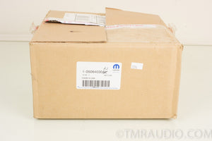 Factory Chrysler AM/FM Radio / CD Player NIB P05064030AL