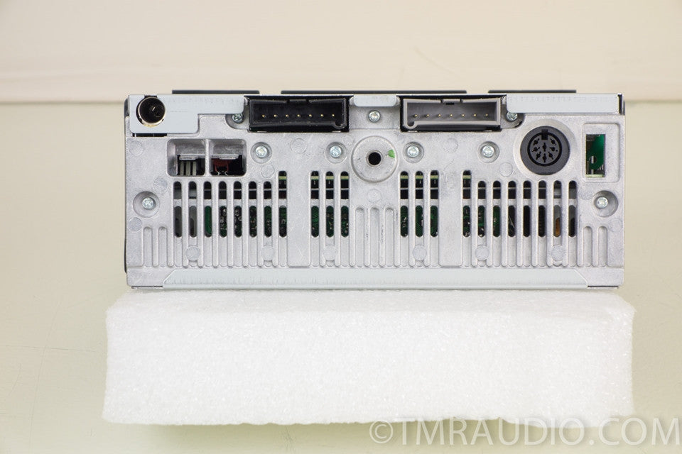 Chrysler AM/FM Radio/Cassette P# MR459822
