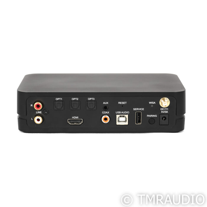 Buchardt Audio A700 Powered Floorstadning Speakers; Platin Wireless Hub; Black Pair