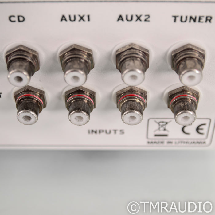 Audio Note I Zero Integrated Tube Amplifier; White