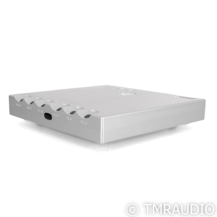 Chord Electronics Hugo M Scaler Digital Upsampling Processor; Silver; D/D Converter