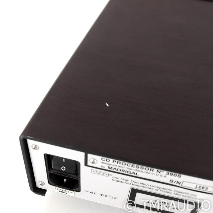 Mark Levinson No.309S CD Processor; Black; AS-IS (Wont read disks)