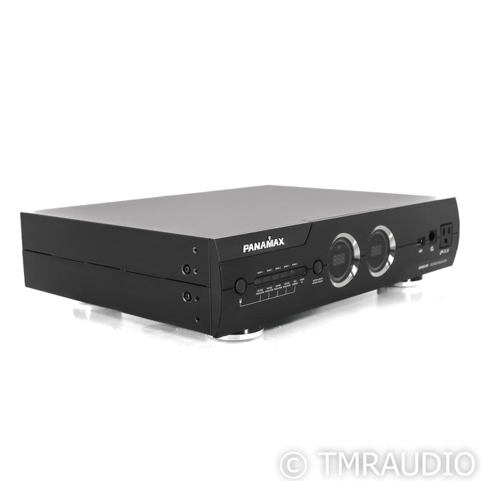 Panamax M5400-PM AC Power Line Conditioner