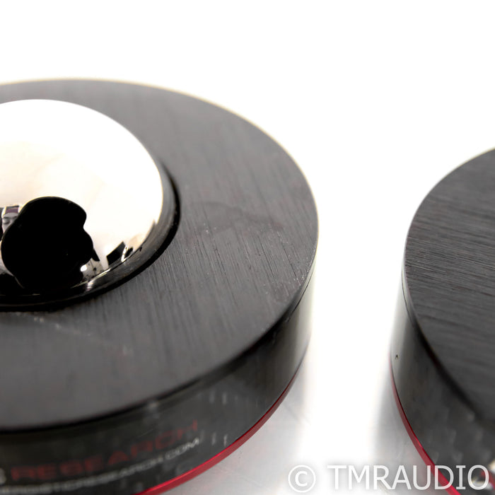 Synergistic Research MiG Isolators with Bases