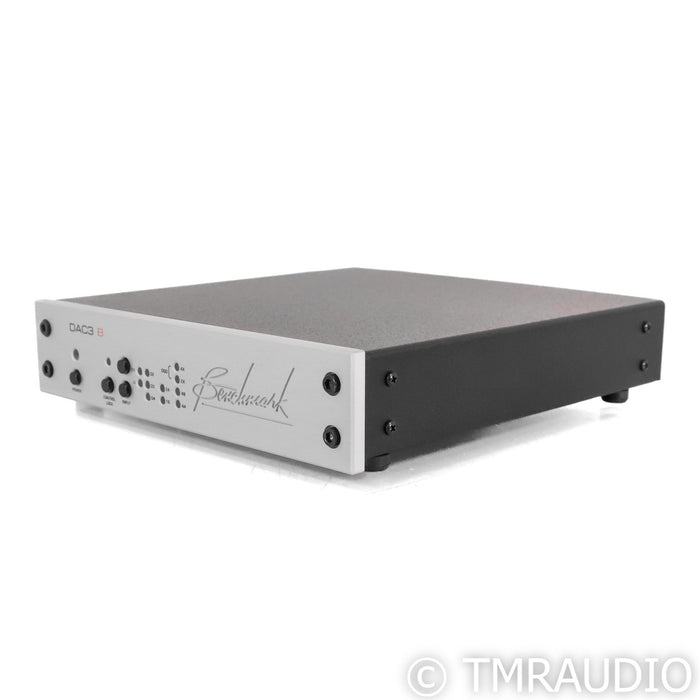Benchmark DAC3 B DAC; D/A Converter