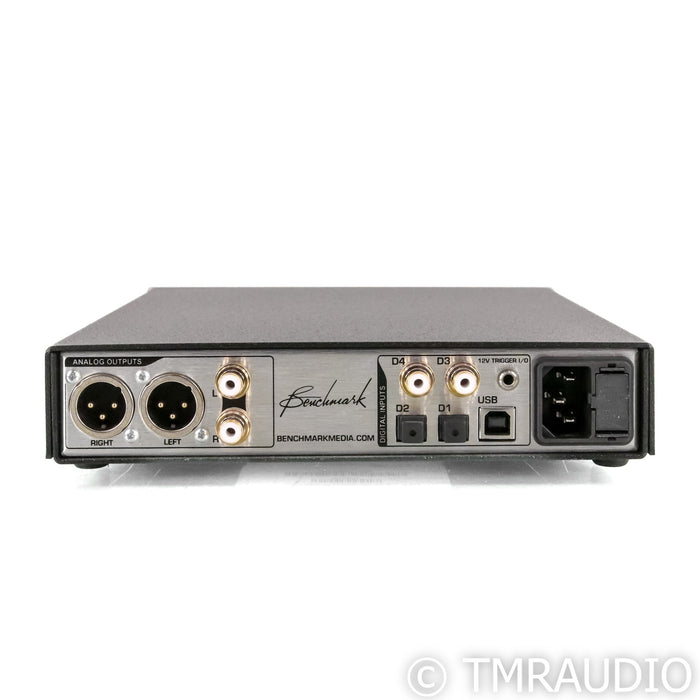 Benchmark DAC3 B DAC; D/A Converter