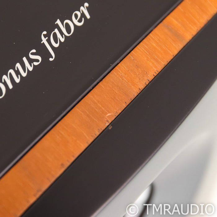 Sonus Faber Venere 2.0 Bookshelf Speakers; Walnut Pair