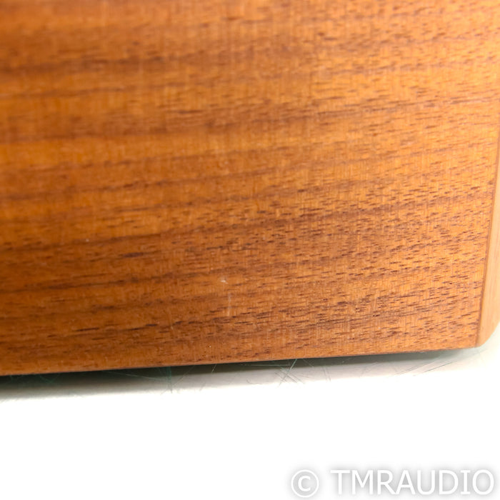 Sonus Faber Venere 2.0 Bookshelf Speakers; Walnut Pair