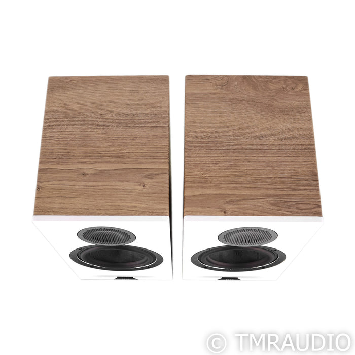 ELAC Debut Reference DBR62 Bookshelf Speakers; Pair White
